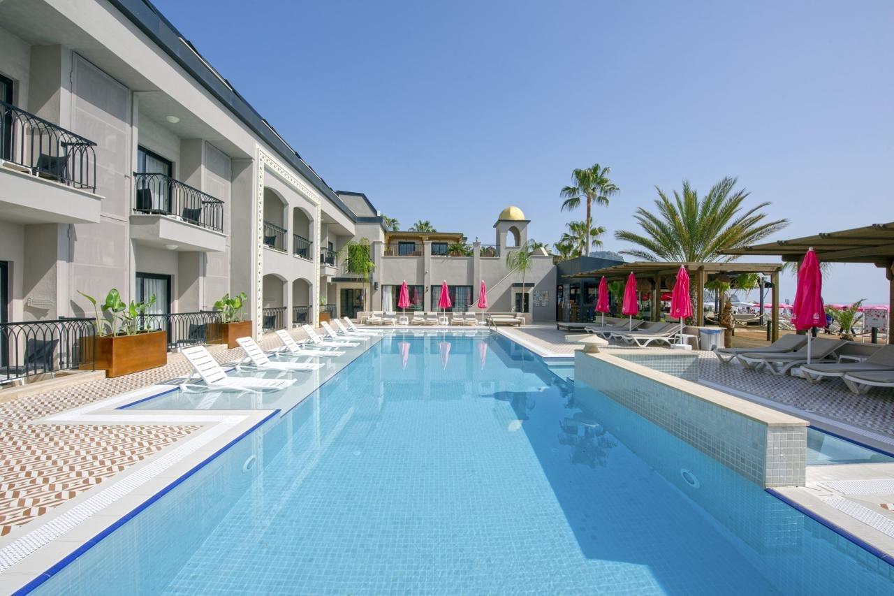 Alaaddin Beach Hotel - Adult Only 阿拉尼亚 外观 照片