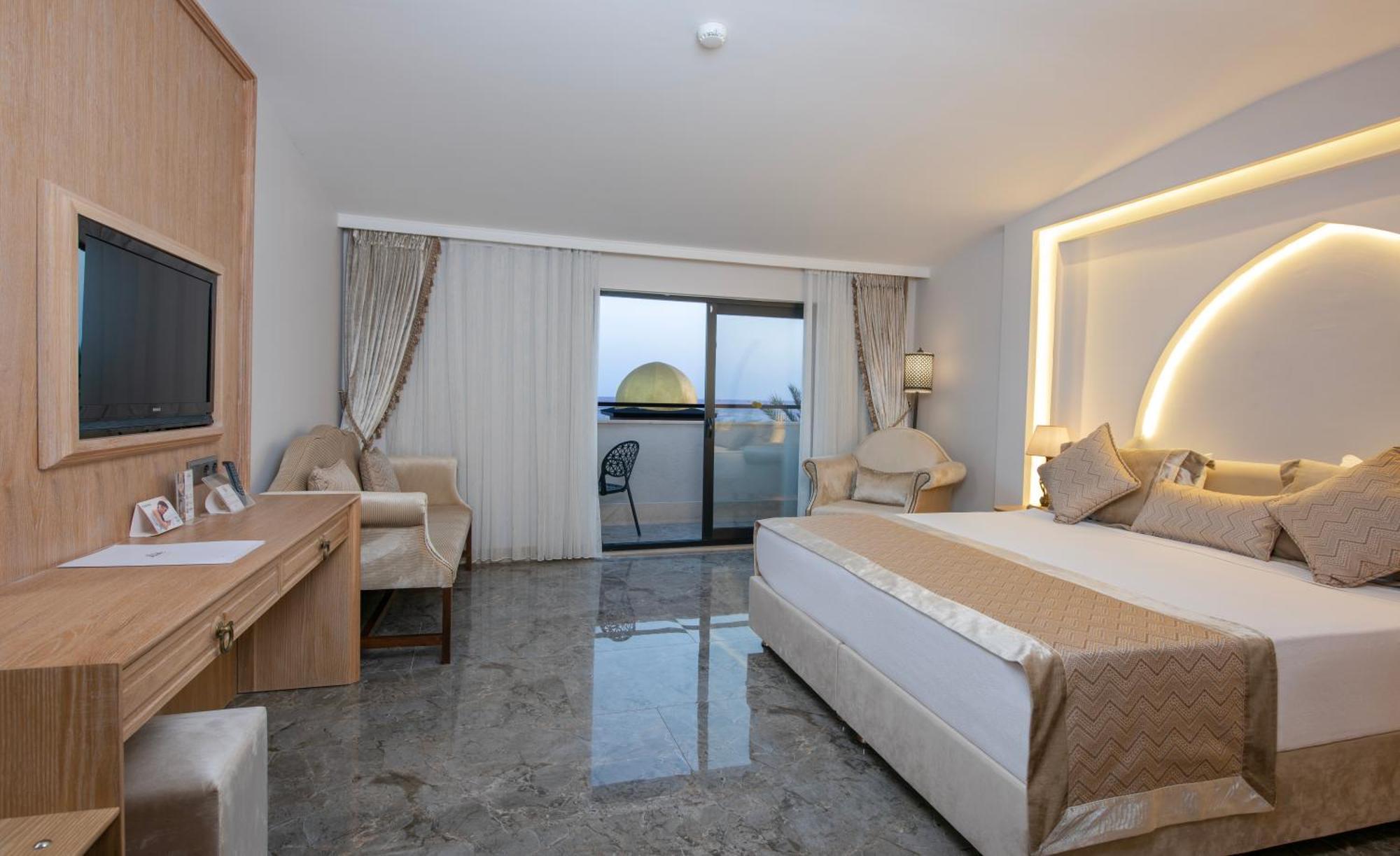 Alaaddin Beach Hotel - Adult Only 阿拉尼亚 外观 照片